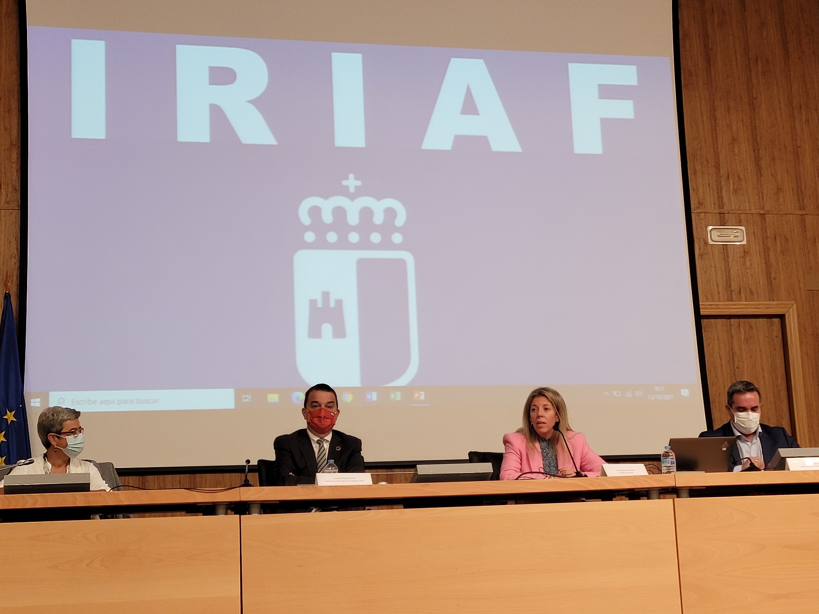 Seminario_Enfoque_Género_2.jpg
