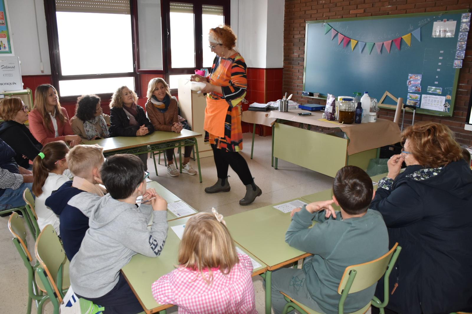 Taller_intergenracional_Osa_de_la_Vega_5.jpeg